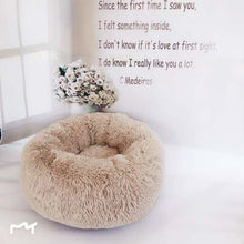 Load image into Gallery viewer, Super Soft Pet Bed Kennel
