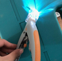 Load image into Gallery viewer, Cat and Dog nail clipper w/LED lighting
